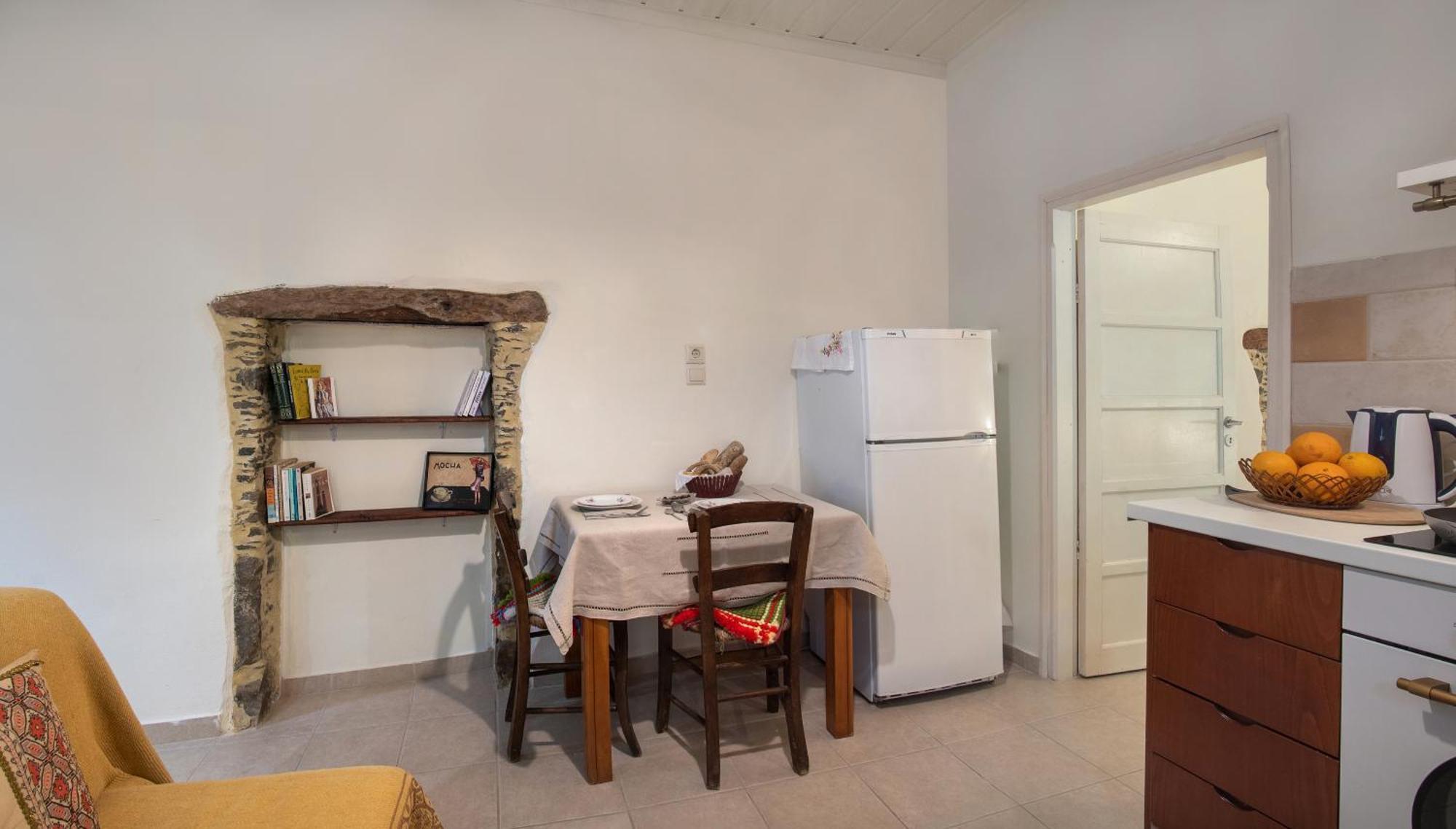 Feneri- Cozy Apartment 20' From Elafonisi Beach Perivolia  外观 照片