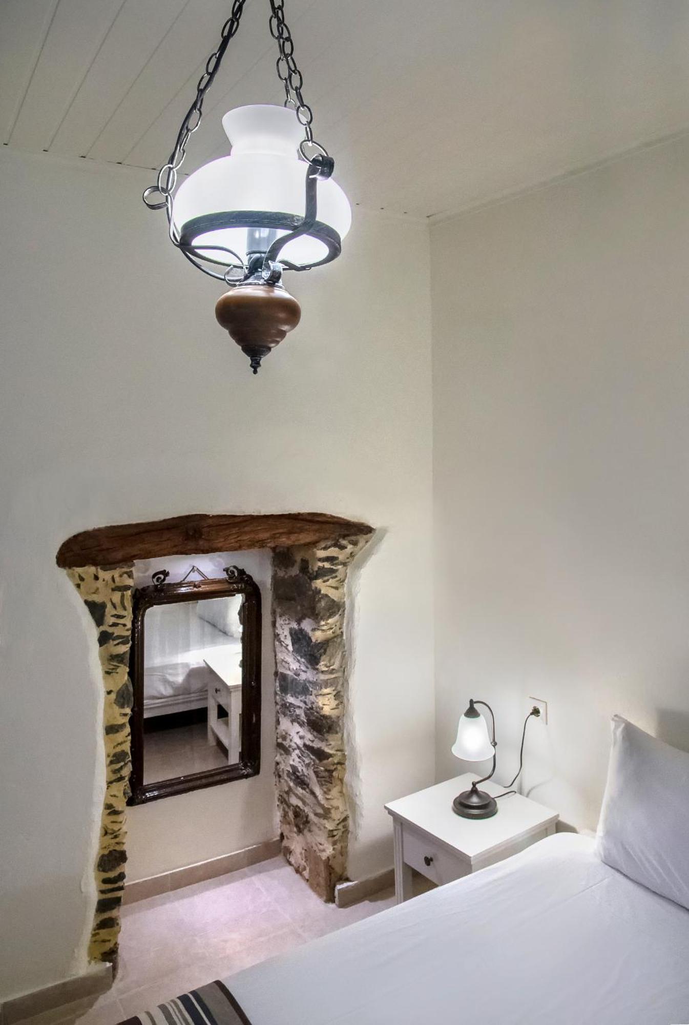 Feneri- Cozy Apartment 20' From Elafonisi Beach Perivolia  外观 照片